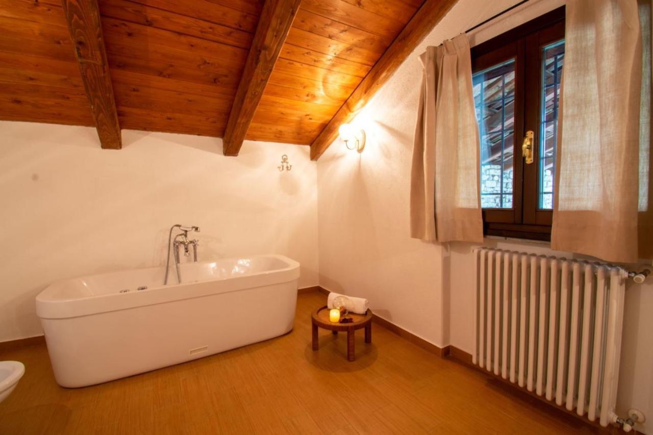 Quattrovigne - Country House Mango ภายนอก รูปภาพ