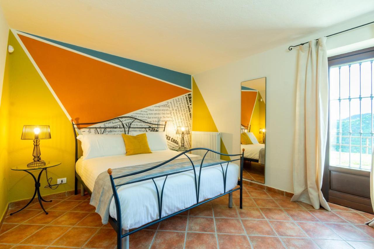 Quattrovigne - Country House Mango ภายนอก รูปภาพ