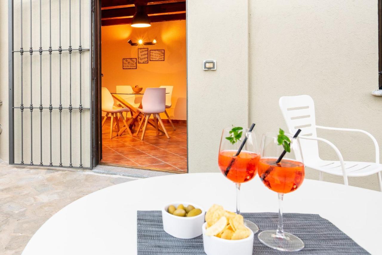 Quattrovigne - Country House Mango ภายนอก รูปภาพ