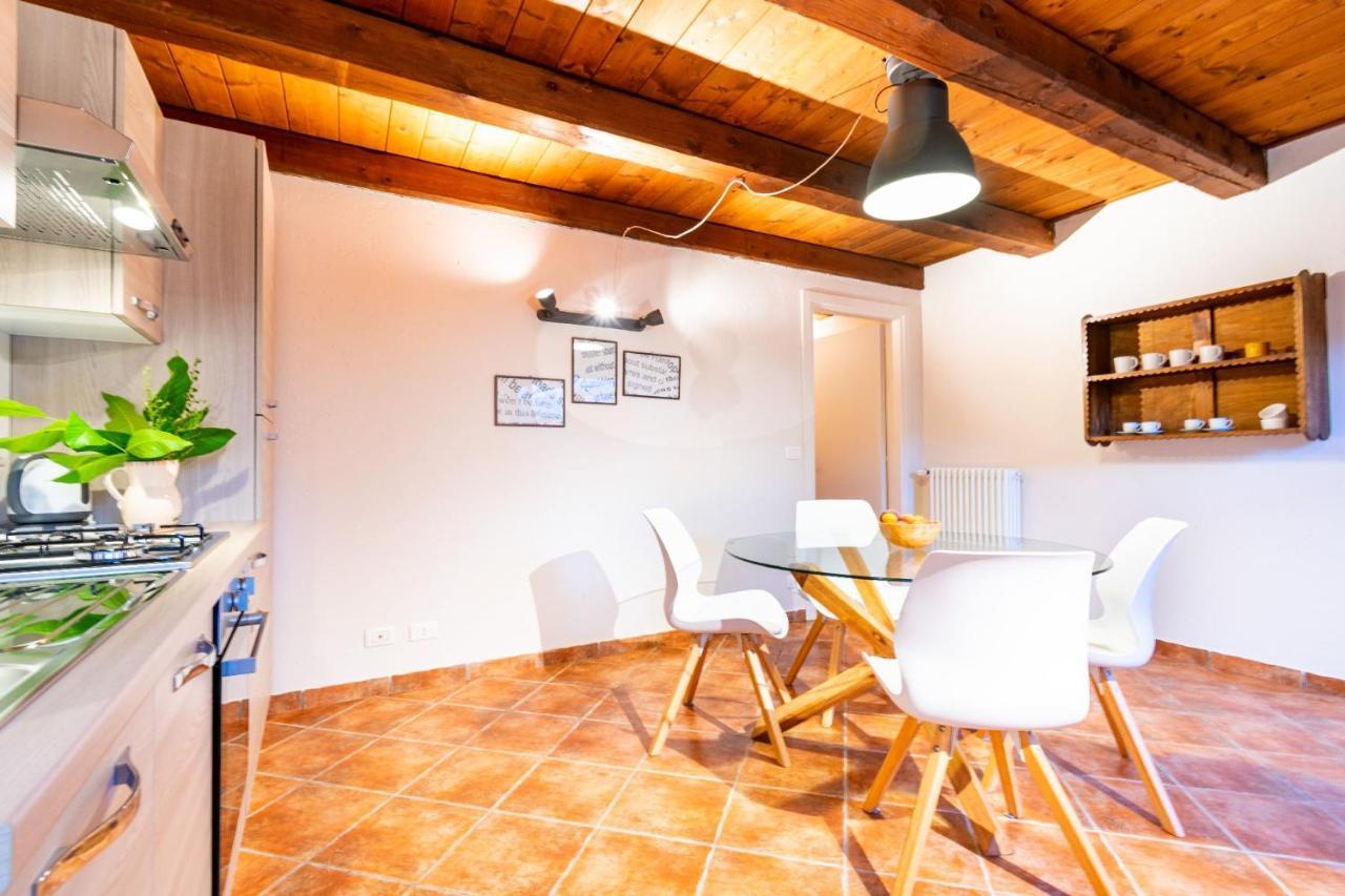 Quattrovigne - Country House Mango ภายนอก รูปภาพ